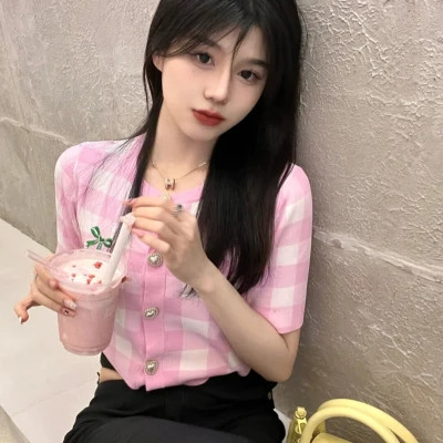 真人闺蜜头像二人各一张