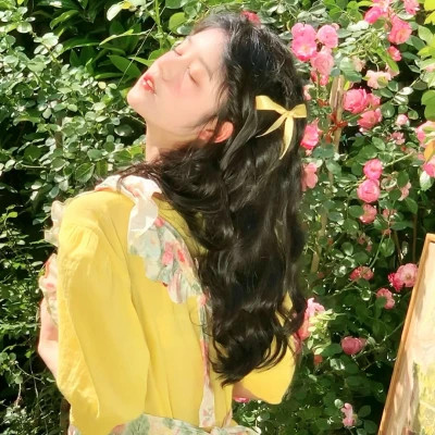 单人不太明显的闺蜜头像