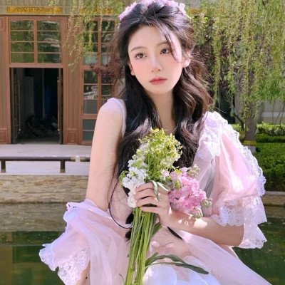 闺蜜头像分开一人一半
