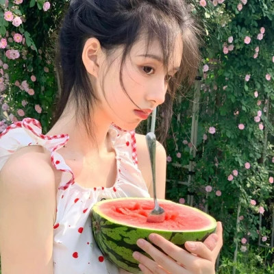 2025闺蜜头像一人一张