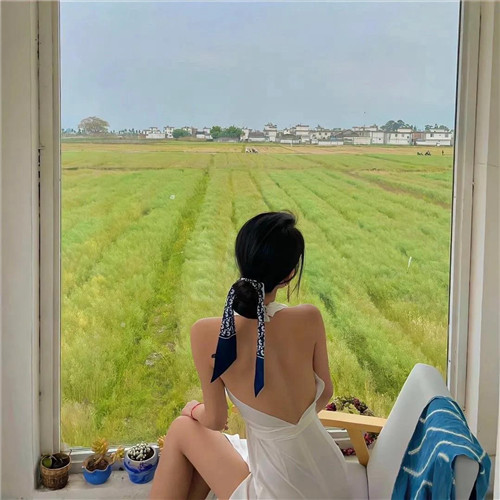 2025很美的最火女性头像图片
