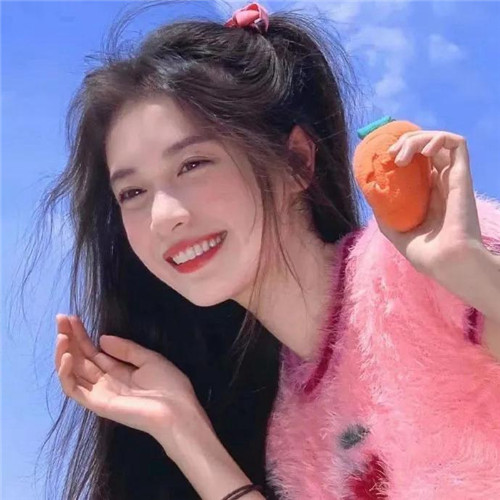 2025很美的最火女性头像图片