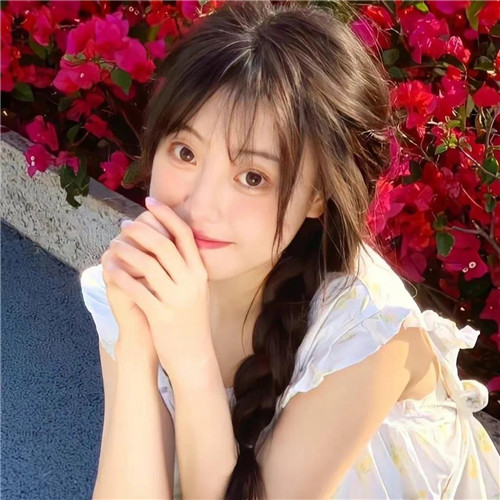 2025很美的最火女性头像图片