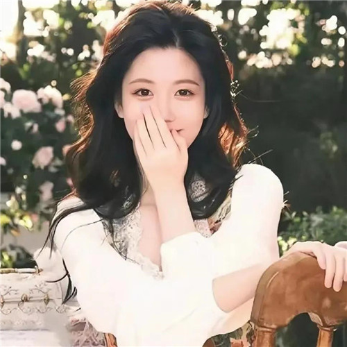 氛围感十足的清新温柔女神头像图片