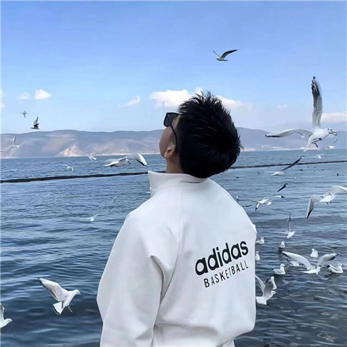 个性微信头像小众男生真人图片