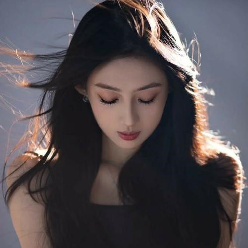 微信头像女2025年气质