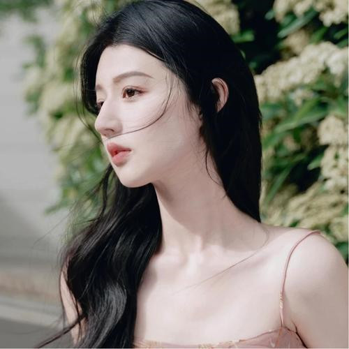 微信头像女2025年气质