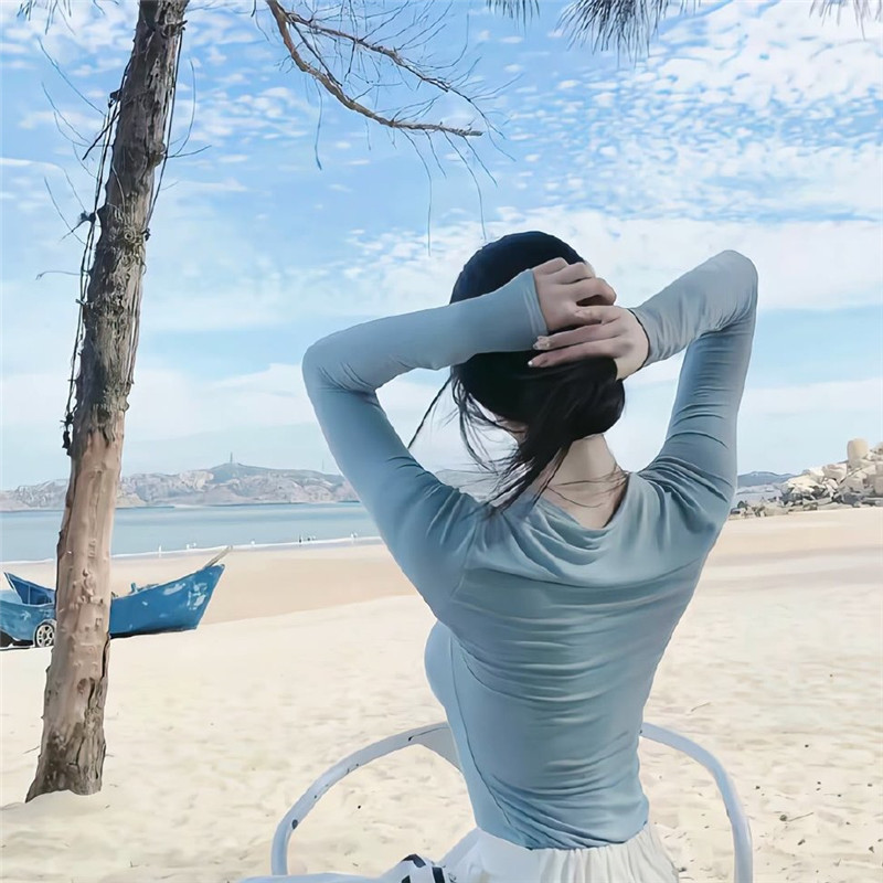 2025最火背影图片女头