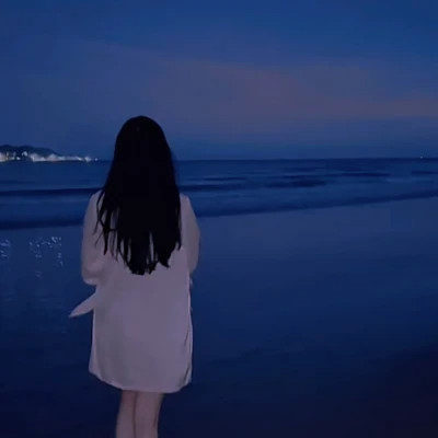 超好看女生头像背影唯美高清图片