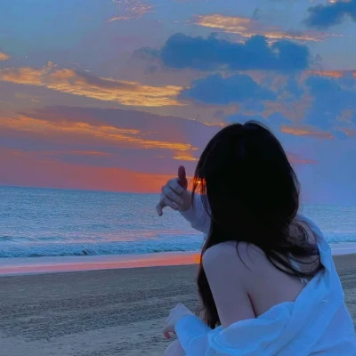 超好看女生头像背影唯美高清图片