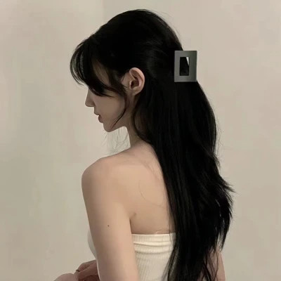 唯美成熟女人头像背面图片