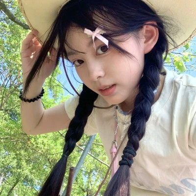 头像图片2025最火女生真人