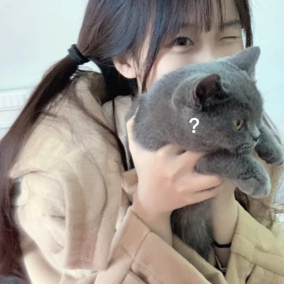 女生2025最火真人头像