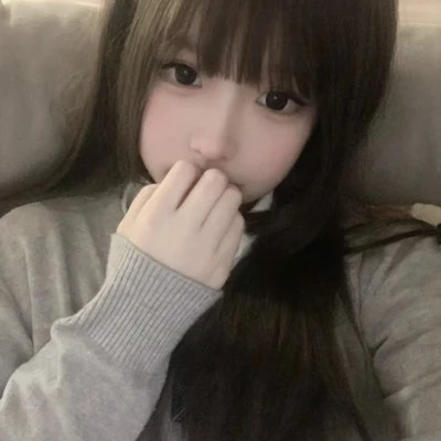 女生2025最火真人头像