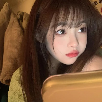 2025超好看图片女头