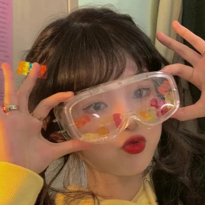 微信头像图片最火爆2025女