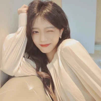 微信头像图片最火爆2025女