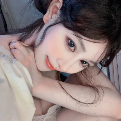 微信清纯干净真人女头像图片