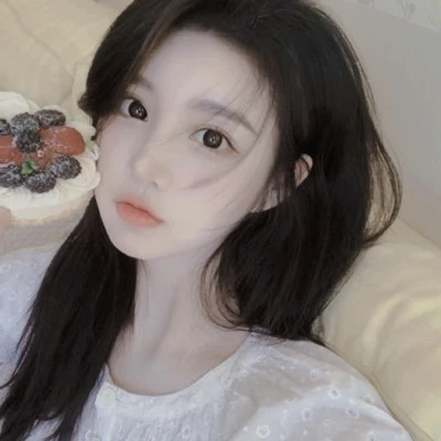 微信清纯干净真人女头像图片