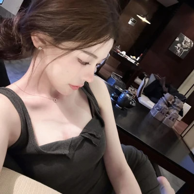 QQ女头2025最新版真人高清