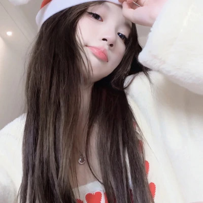 QQ女头2025最新版真人高清