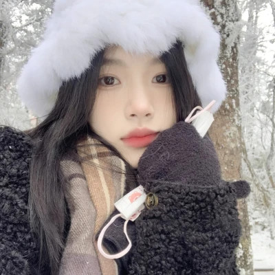 qq女生头像2025最新版