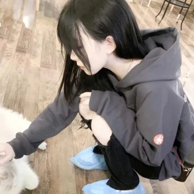 qq女生头像2025最新版