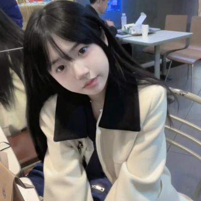 qq女生头像2025最新版