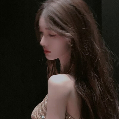 超有氛围感的温柔女头