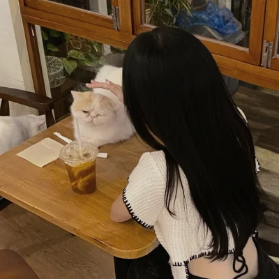 氛围感头像女高级感图片