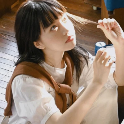 氛围感头像女高级感图片