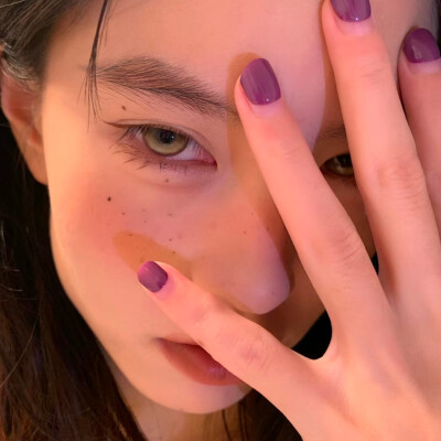 很多人点赞的2025年高清图女头像
