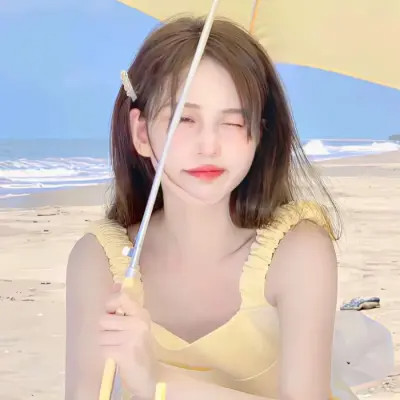 超赞的真人女生2025年头像图片