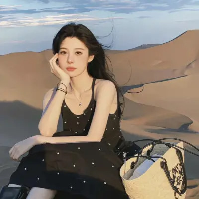 超赞的真人女生2025年头像图片