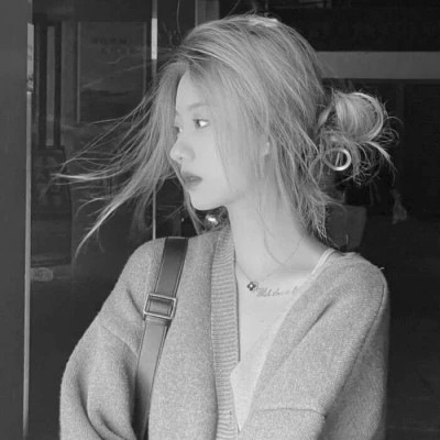女生微信黑白头像