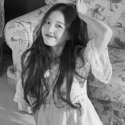 女生微信黑白头像