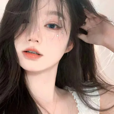 头像2025女生高级真人图片