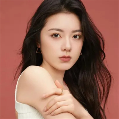 头像2025女生高级真人图片