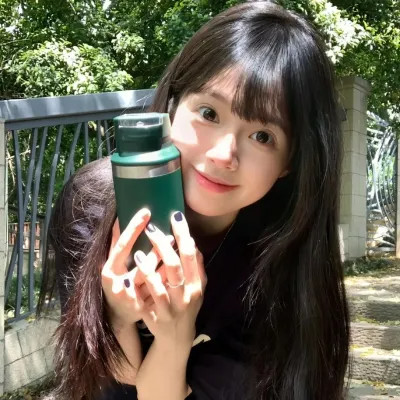 头像2025女生高级真人图片