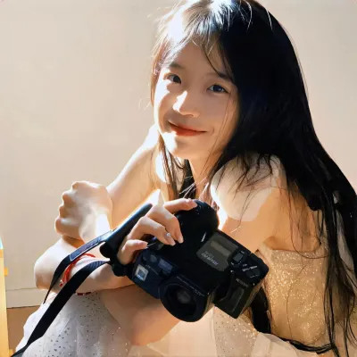 头像2025女生高级真人图片