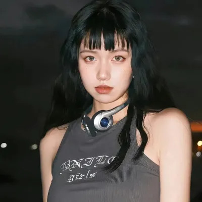 2025最新精致流行女生头像