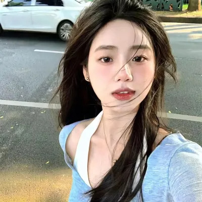 2025最新精致流行女生头像
