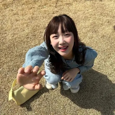 2025很好看的女生最新版头像