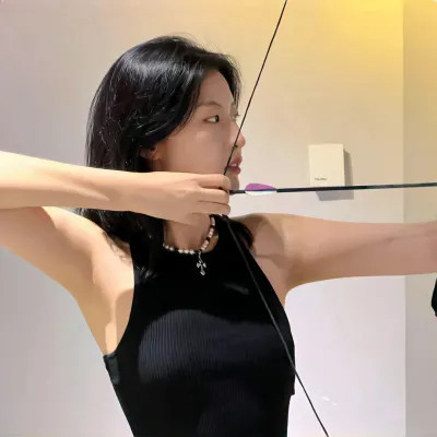 2025很好看的女生最新版头像