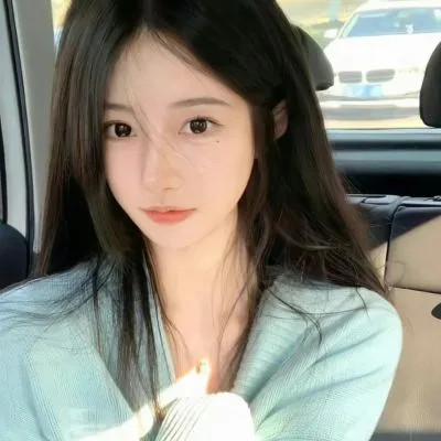 2025女生高级感头像图片