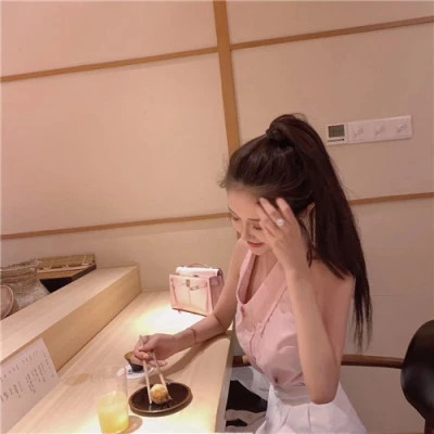 2025年女生头像简单