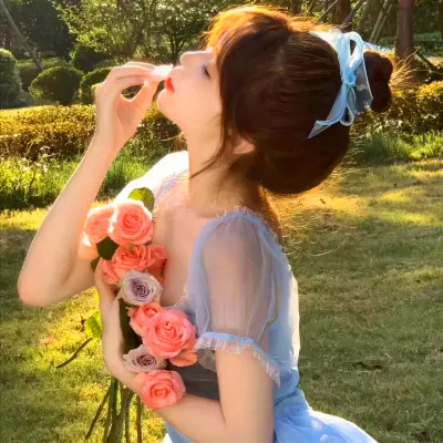 2025年女生最美头像图片