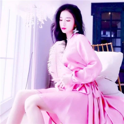 2025女生头像御姐高清图片