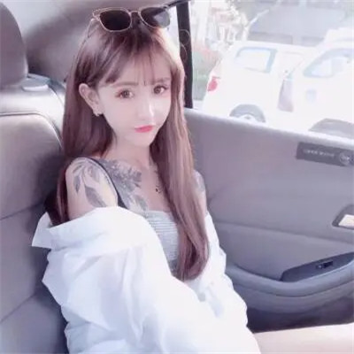 2025女生头像御姐高清图片