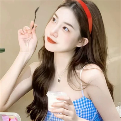2025女生头像御姐高清图片